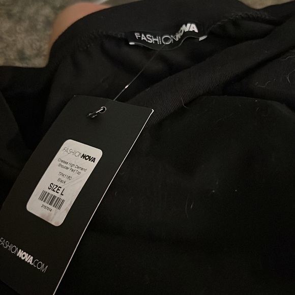 Chelsea High Demand Shoulder Pad Top sz L - Picture 4 of 5